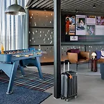Moxy Отель 4*