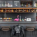 Moxy Отель 4*