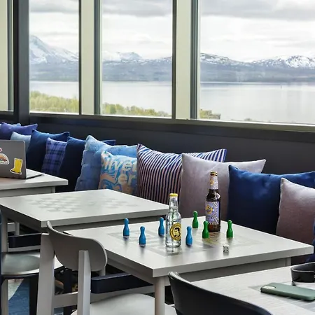 Moxy Hotel