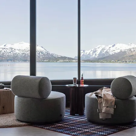 Moxy Hotell 4*