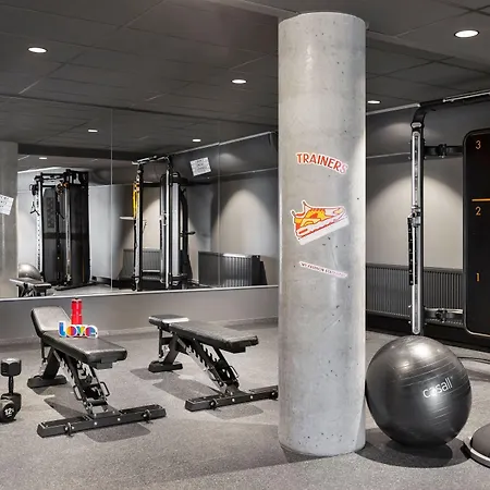 Moxy 4* Tromsø