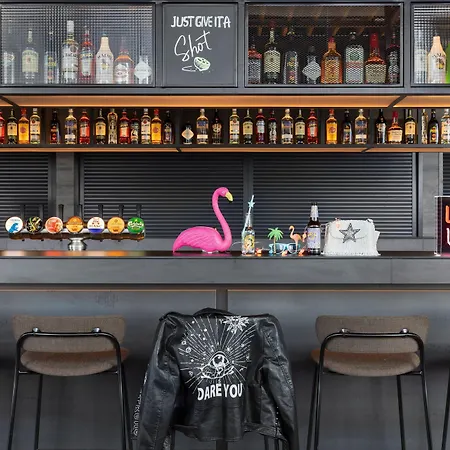 Moxy Hotell 4*