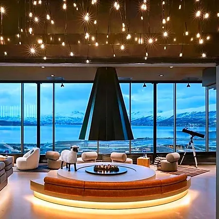 Moxy فندق 4*