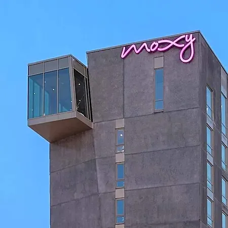 Szálloda Moxy