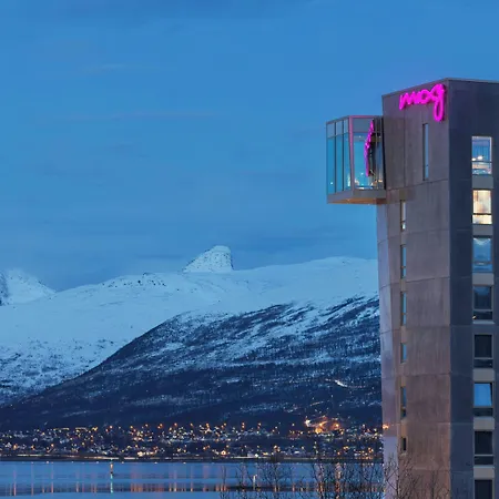 Moxy Hotel 4*