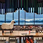 Hotel Moxy Tromsø