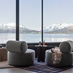 Moxy Hotel 4*